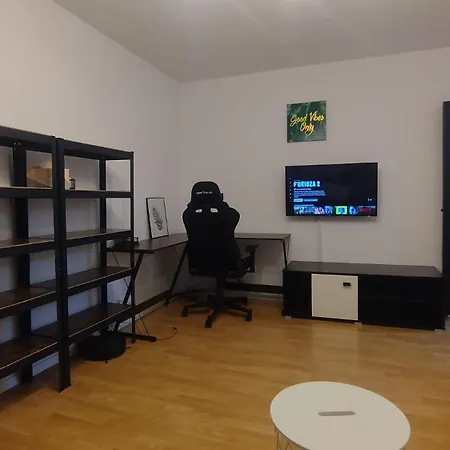 Urban Minimal - Near Metro - Free Parking Apartament Bukareszt