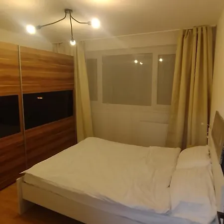 Apartament Urban Minimal - Near Metro - Free Parking