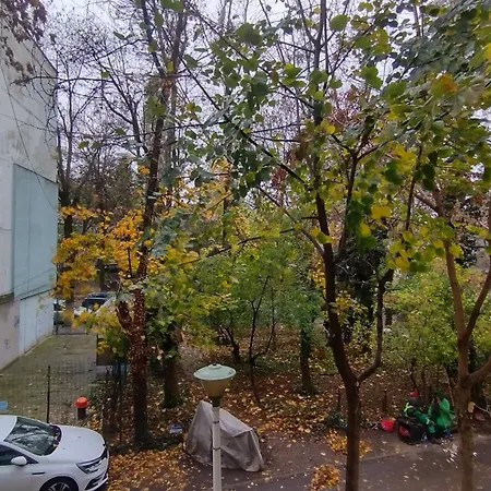 Apartament Urban Minimal - Near Metro - Free Parking *